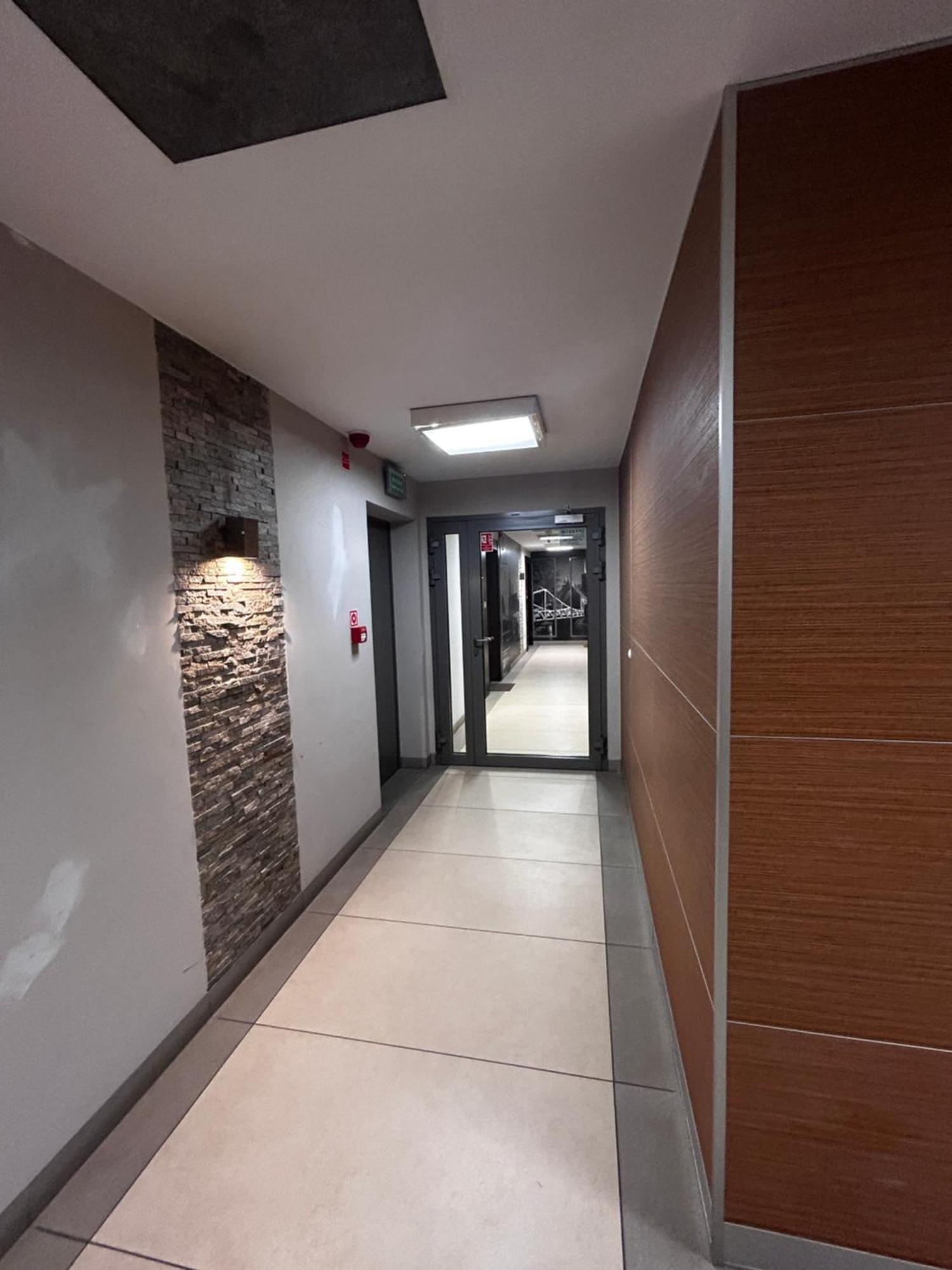 Apartament Podwale Odra Tower Rynek 15 Floor Breslavia Esterno foto